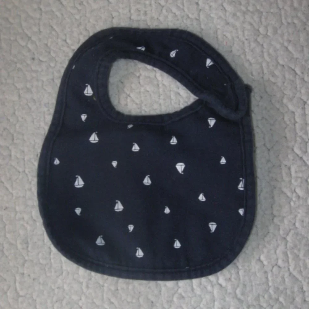 5/$20 Carters Nautical Themed Bundle Of Bibs